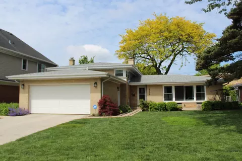 6248 N Keating Ave, Chicago, IL 60646