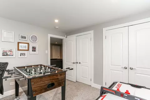 Other - 1406 Edgefield Ln, Hoffman Estates, IL 60169 photo 5 of 8