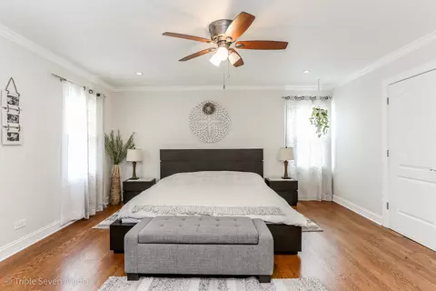 Bedroom - 1406 Edgefield Ln, Hoffman Estates, IL 60169 photo 1 of 4