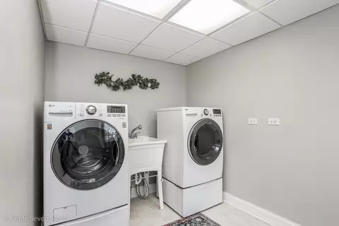 Other - 1406 Edgefield Ln, Hoffman Estates, IL 60169 photo 6 of 8