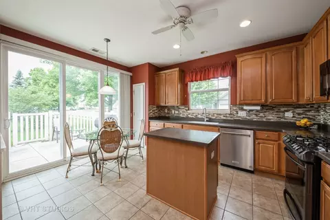 Kitchen - 2764 Cascade Falls Cir, Elgin, IL 60124 photo 1 of 5