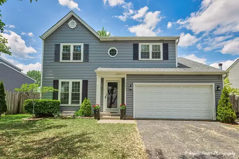 1381 Regency Ln, Lake Villa, IL 60046