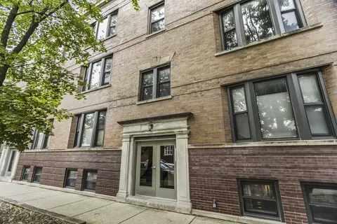1946 W Newport Ave #1E, Chicago, IL 60657
