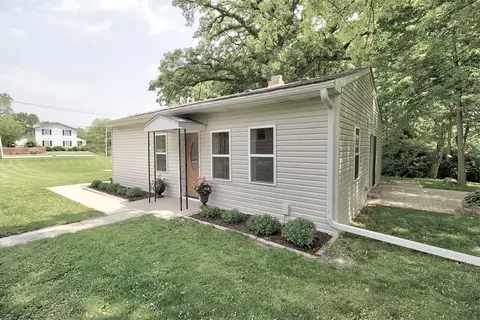 416 E Main St, Yorkville, IL 60560