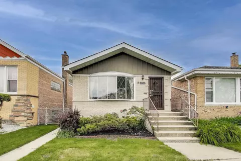 3645 W 66th St, Chicago, IL 60629