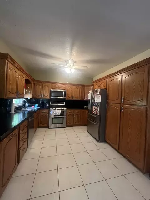1131 S Nelson Ave, Kankakee, IL 60901 photo 18