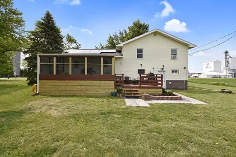 Exterior - 335 Dodge St, Cisco, IL 61830 photo 22 of 23