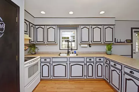 Kitchen - 335 Dodge St, Cisco, IL 61830 photo 2 of 11