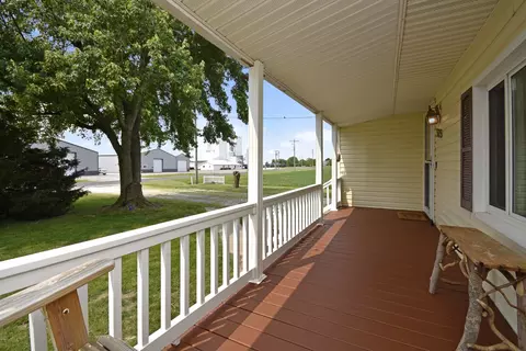 Exterior - 335 Dodge St, Cisco, IL 61830 photo 8 of 23