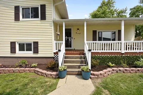 Exterior - 335 Dodge St, Cisco, IL 61830 photo 2 of 23