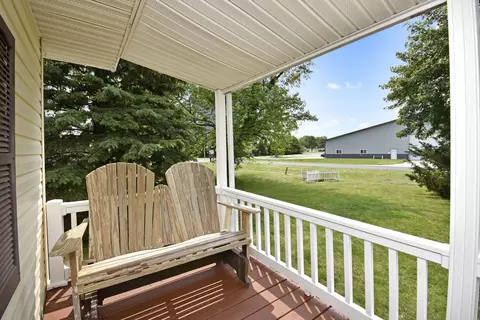 Exterior - 335 Dodge St, Cisco, IL 61830 photo 7 of 23
