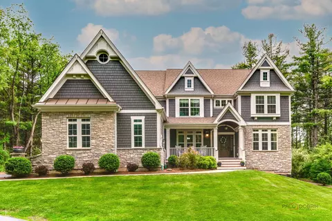 3305 S Cherry Valley Rd, Woodstock, IL 60098