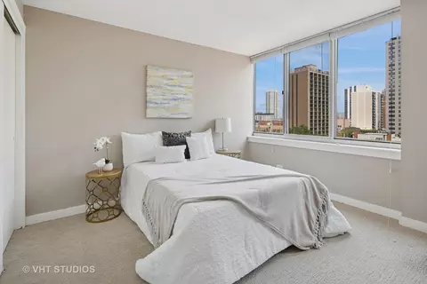 Bedroom - 1 E Schiller St #10B, Chicago, IL 60610 photo 4 of 4