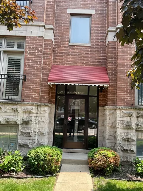 4227 S Champlain Ave #2N, Chicago, IL 60653 photo 4