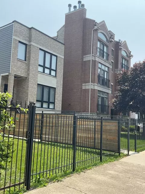 4227 S Champlain Ave #2N, Chicago, IL 60653 photo 3