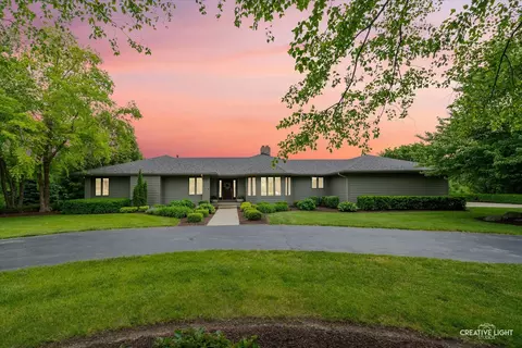 26 Chippewa Ct, Oswego, IL 60543