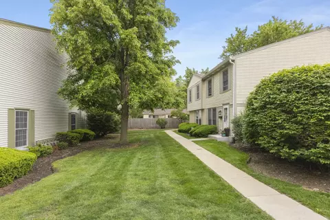 1693 Ashburn Ct #B, Wheaton, IL 60189 photo 23