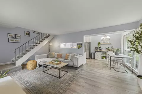 1693 Ashburn Ct #B, Wheaton, IL 60189 photo 3