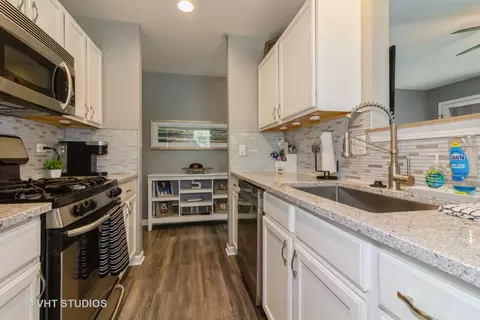 604 Keller St, Plano, IL 60545 photo 11