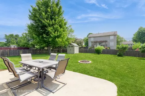 604 Keller St, Plano, IL 60545 photo 6