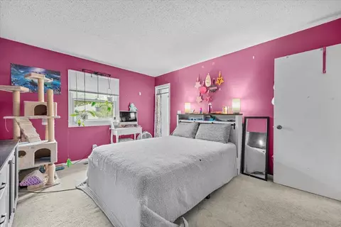 Bedroom - 6514 Silver Lake Rd, Cary, IL 60013 photo 3 of 3