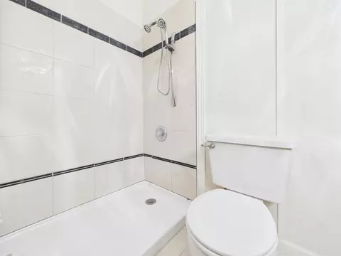 3255 Kirchoff Rd #109, Rolling Meadows, IL 60008 photo 6