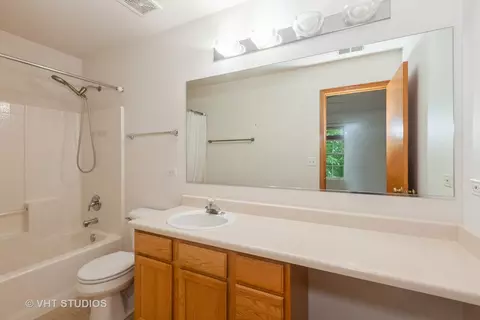 Bath - 24149 W Pear Tree Cir #A, Plainfield, IL 60585 photo 2 of 2