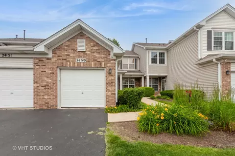 24149 W Pear Tree Cir #A, Plainfield, IL 60585