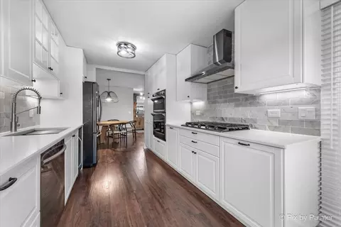 Kitchen - 2800 Northampton Dr #A2, Rolling Meadows, IL 60008 photo 4 of 4
