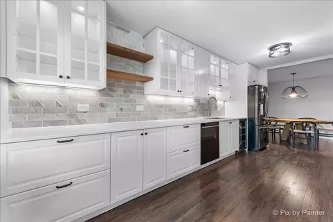 Kitchen - 2800 Northampton Dr #A2, Rolling Meadows, IL 60008 photo 3 of 4