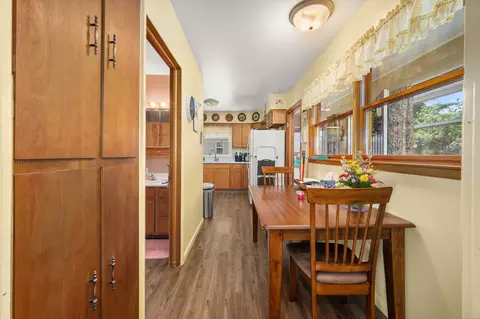 Dining - 124 E 2nd St, Kingston, IL 60145 photo 2 of 2