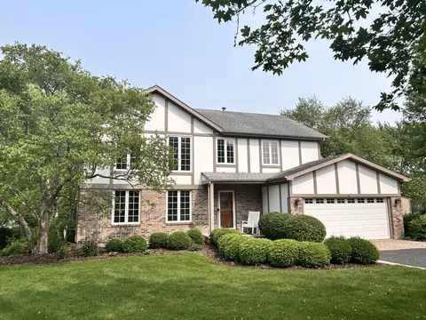 17343 W Hickory Ln, Grayslake, IL 60030