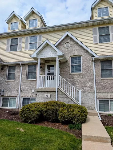 243 W Klein Ave, Cortland, IL 60112