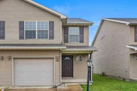 3418 Stoneway Ct, Champaign, IL 61822