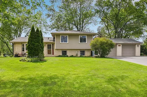 36746 N Eastmoor Ave, Lake Villa, IL 60046