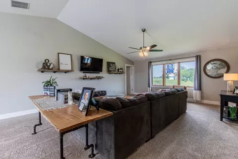 3980 E 4th Rd, Mendota, IL 61342 photo 17