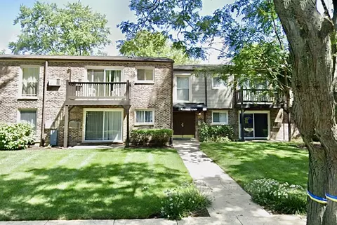 322 N Carter St #102, Palatine, IL 60067