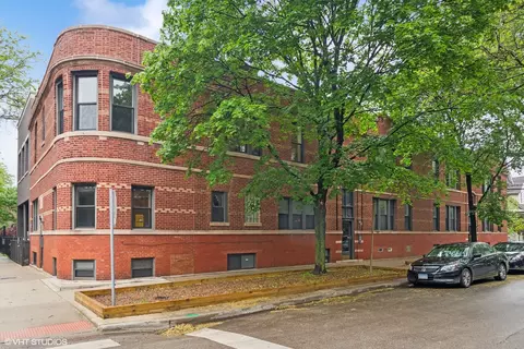 1956 W Bradley Pl #2W, Chicago, IL 60613
