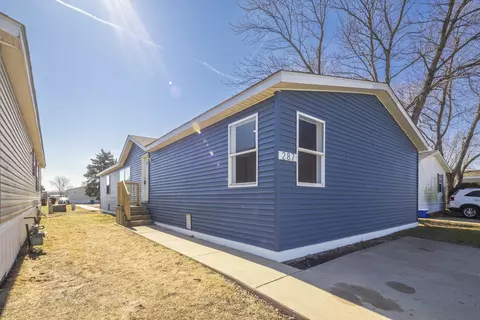 287 Park Ln, Sauk Village, IL 60411