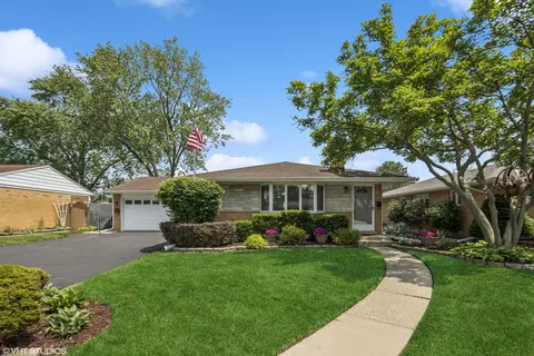 625 Patricia Ln, Des Plaines, IL 60016
