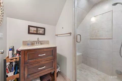 735 S Spring Rd, Elmhurst, IL 60126 photo 11