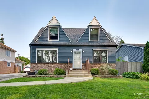 735 S Spring Rd, Elmhurst, IL 60126