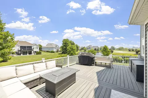 Exterior - 12433 Dublin Ln, Plainfield, IL 60585 photo 4 of 9