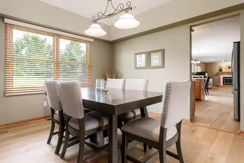 Dining - 5804 Targee Trl, Roscoe, IL 61073 photo 2 of 3