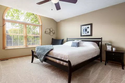 Bedroom - 5804 Targee Trl, Roscoe, IL 61073 photo 8 of 9