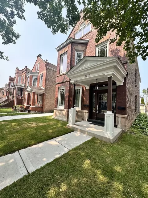 1918 S 57th Ave, Cicero, IL 60804