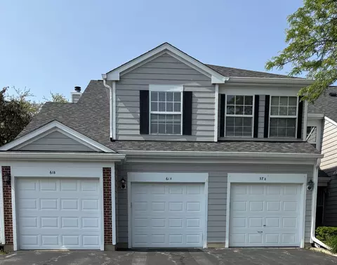 61 Coolidge Ct #A, Streamwood, IL 60107