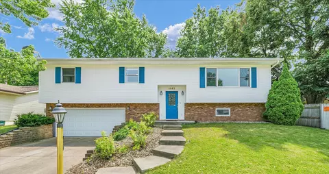 1803 Galena St, Urbana, IL 61802