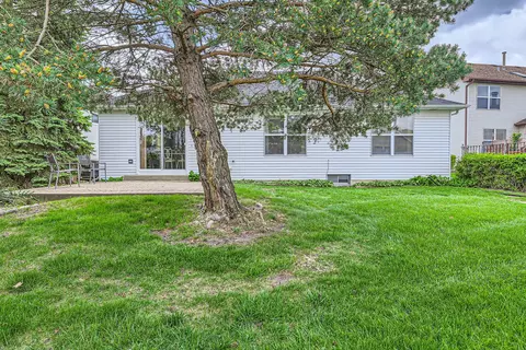 1232 Sumac Trl, Hoffman Estates, IL 60192 photo 25