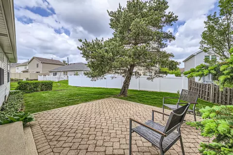 1232 Sumac Trl, Hoffman Estates, IL 60192 photo 21